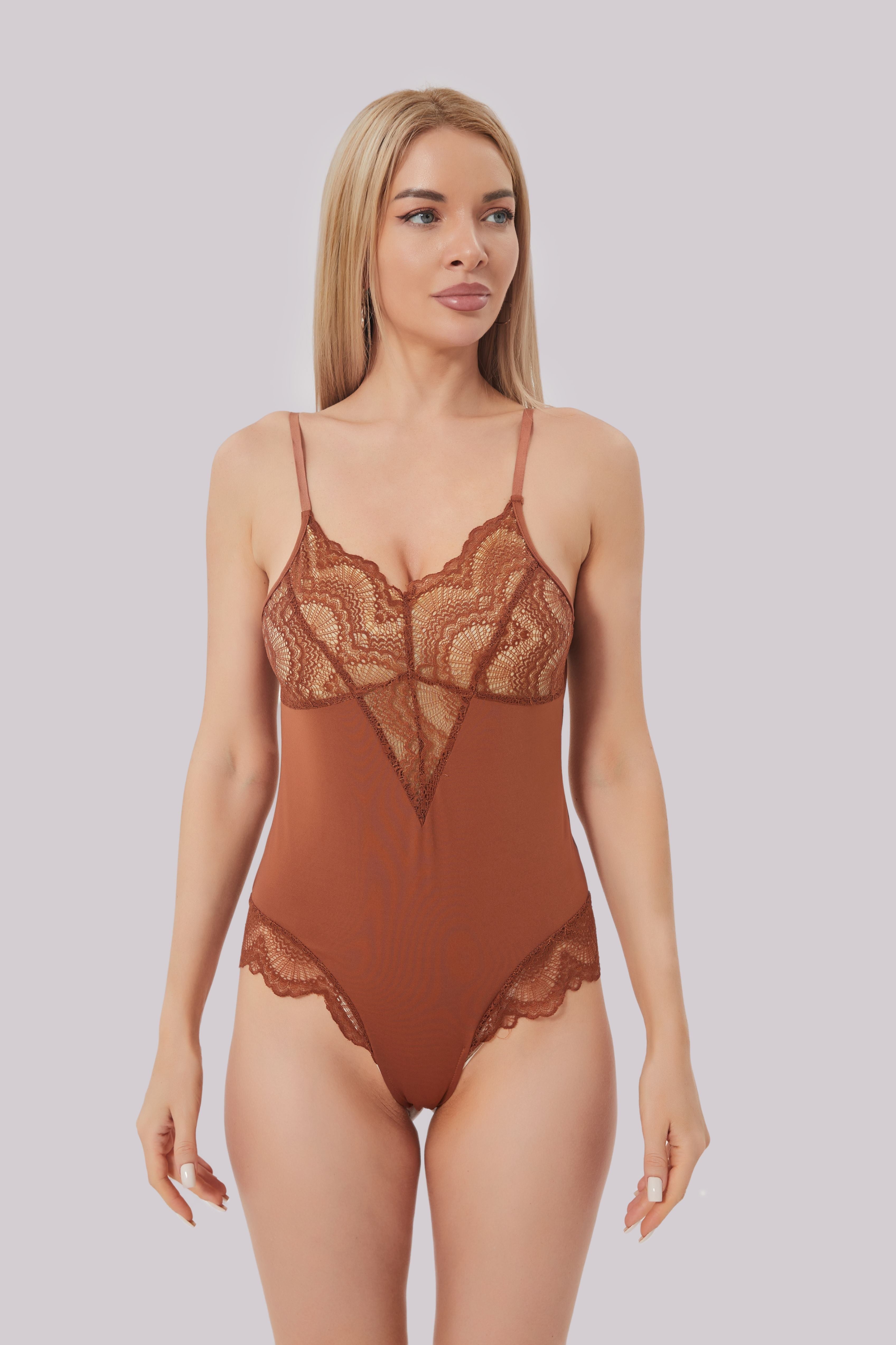 Comfit™ Rosaline - Shapewear Bodysuit med blonder